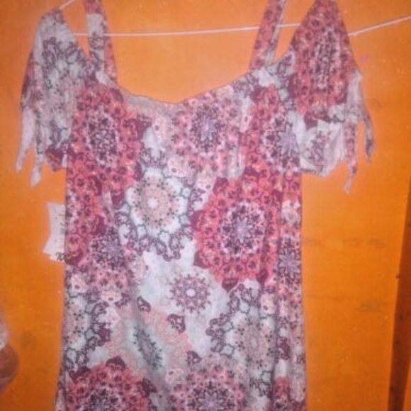 Floral Peasant Blouse Bobbie Brooks New without TAGS - Picture 2 of 2